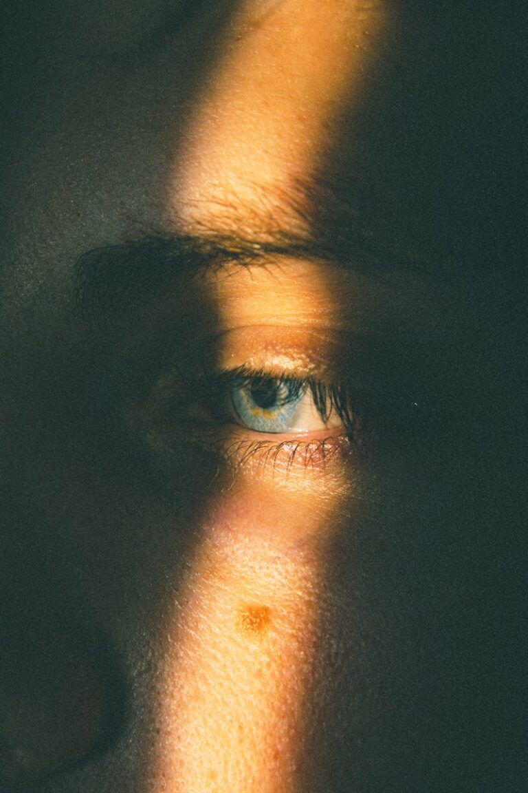 Photism: Seeing Light in the Mind’s Eye