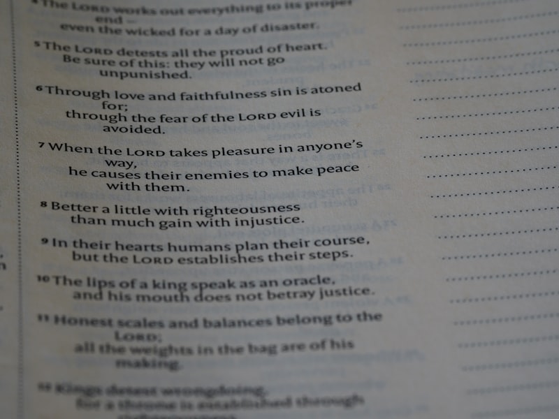 Phrase-Structure Grammar: How Our Brains Construct Speech