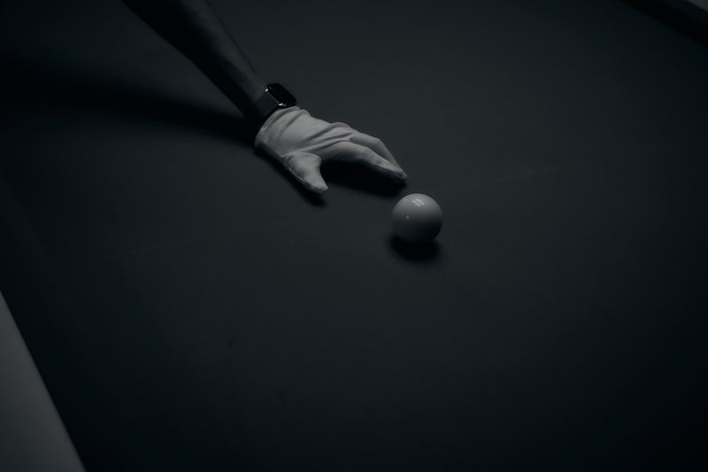 Precision Grip: Mastering the Art of Human Dexterity