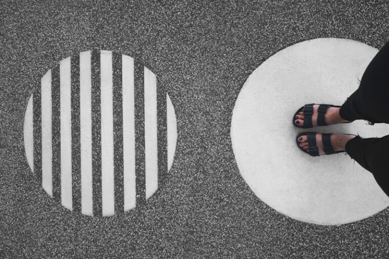 Psychological Networks: How Your Inner Circle Shapes You