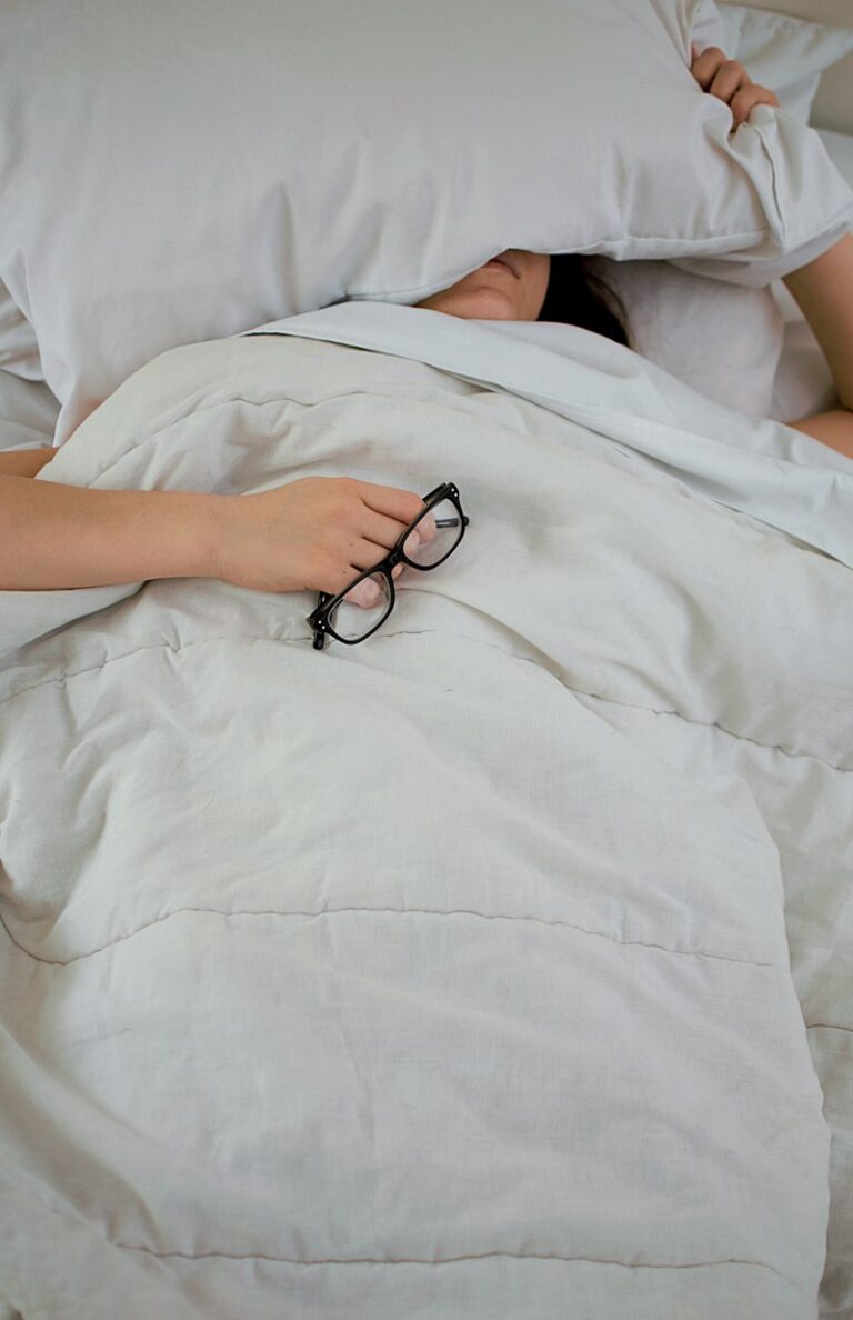 REM Sleep: Decoding the Science of Your Vivid Dreams