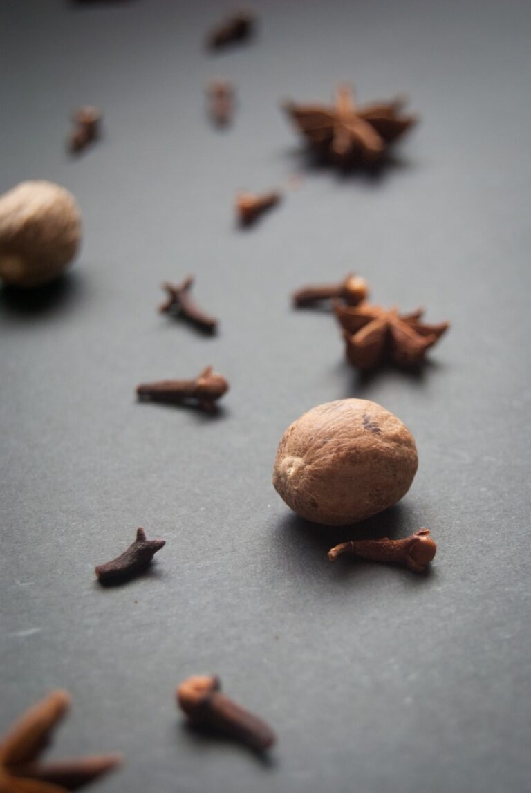 Sensory Psychology: How Nutmeg Triggers Memory and Mood