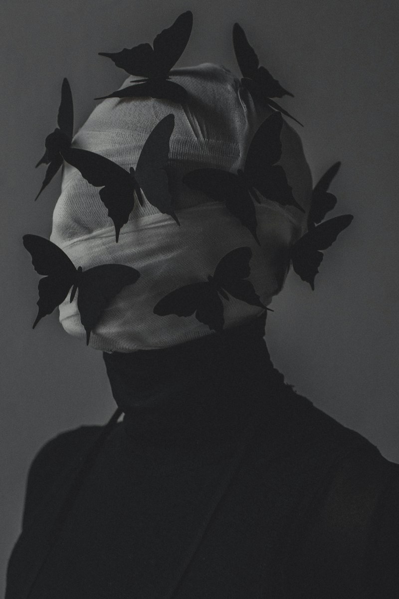 The Mignon Delusion: Grandiosity Masking Hidden Fragility