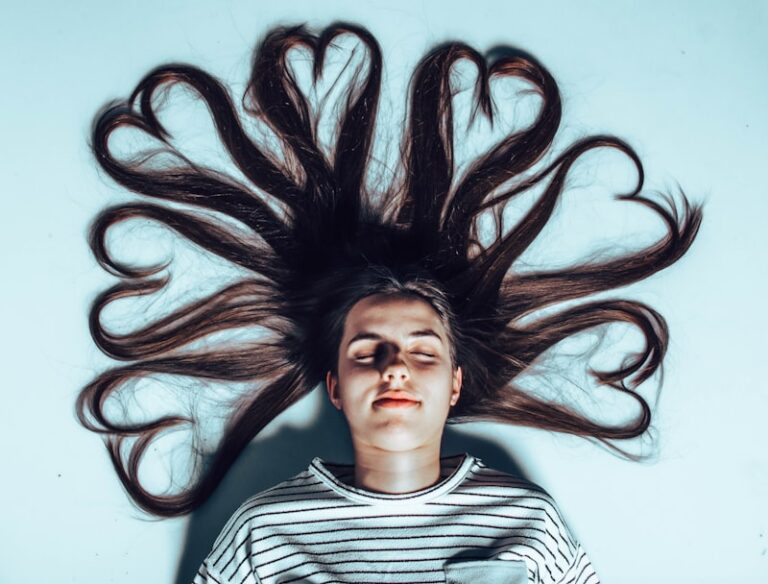 Trichophagy: The Psychology of Compulsive Hair Eating