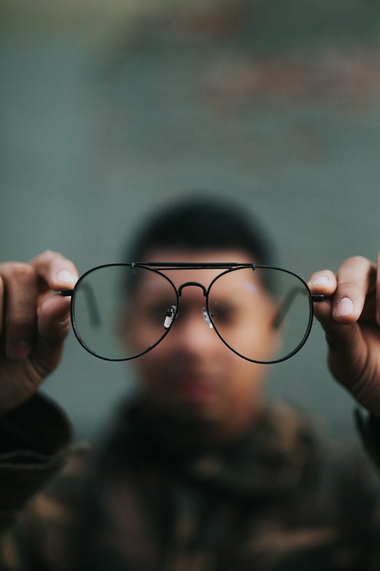 Visual Perception: Seeing the Mind Under the Lens