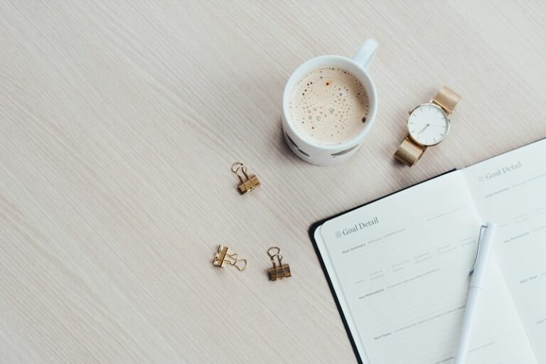 Behavioral Tracking: Master Your Mind with Daily Logs