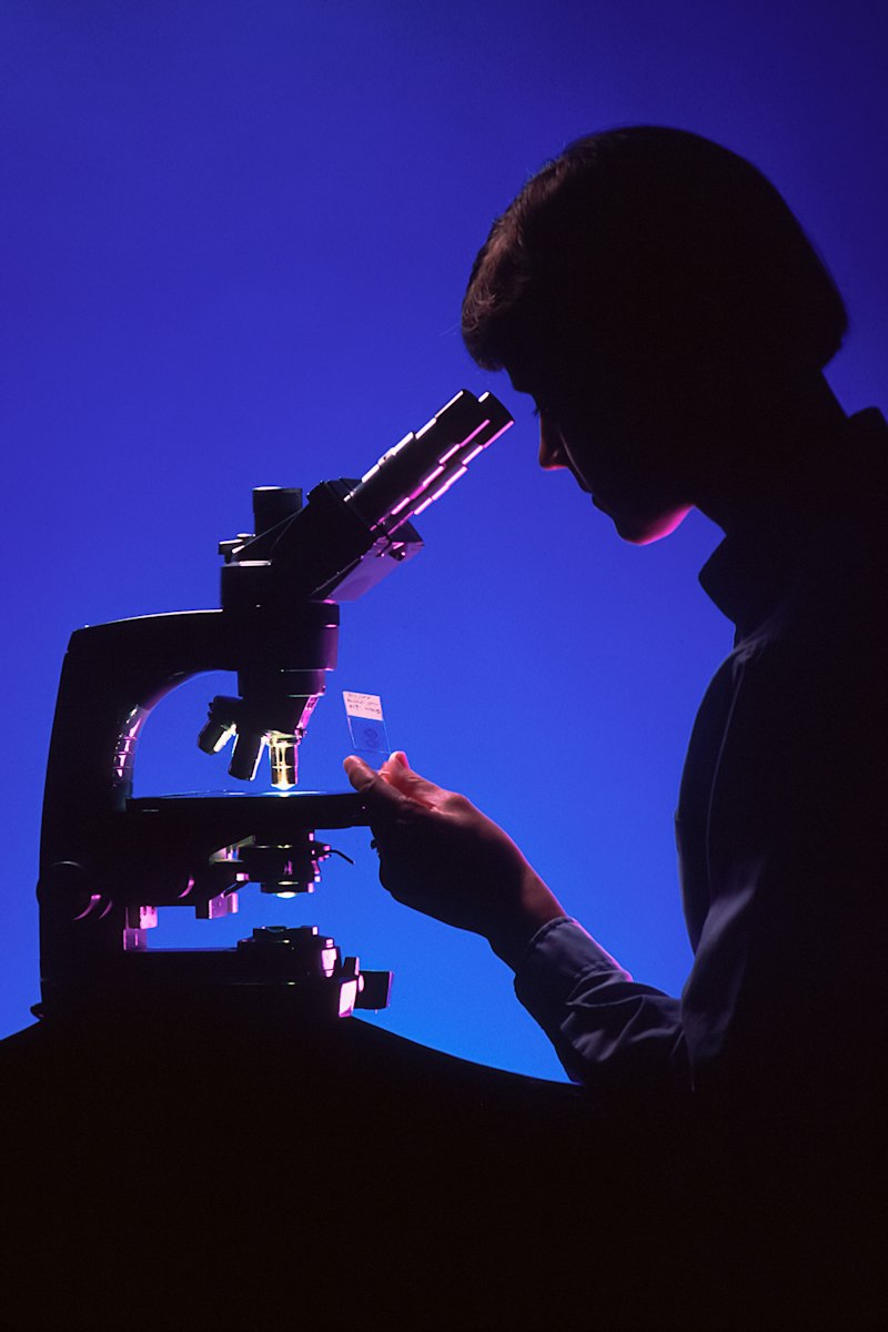 Blind Analysis: Neutralize Bias for Scientific Accuracy