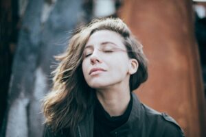 Breath Psychology: How Your Inhale Shapes Your Mind