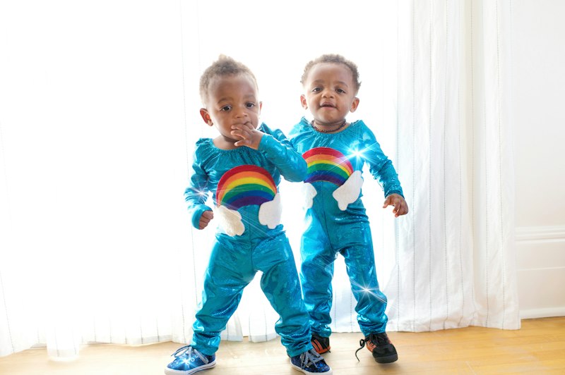 Dizygotic Twins: The Science of Unique Fraternal Bonds