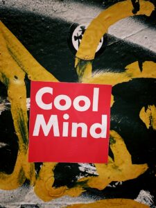 Epidemic Catalepsy: When Collective Minds Freeze