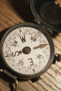 Sun Compass: Find Your True North
